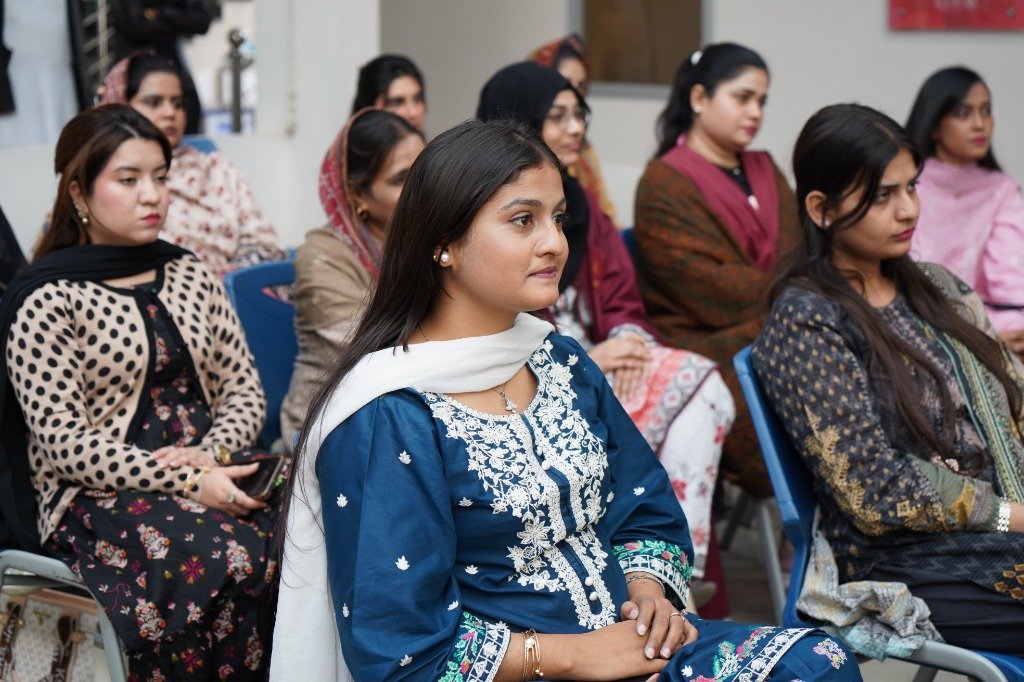 Teachers Training Event 25